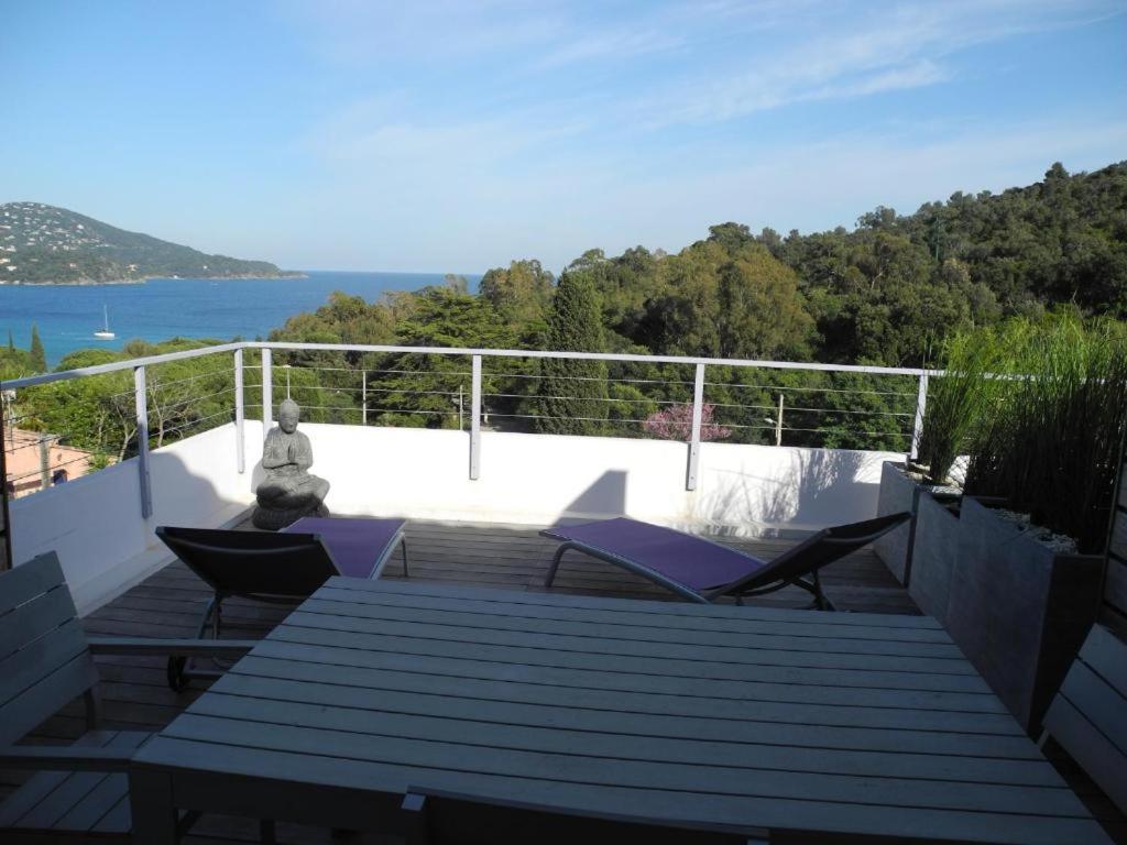 Residence Le Mas Le Lavandou Buitenkant foto