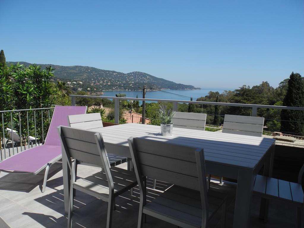 Residence Le Mas Le Lavandou Buitenkant foto